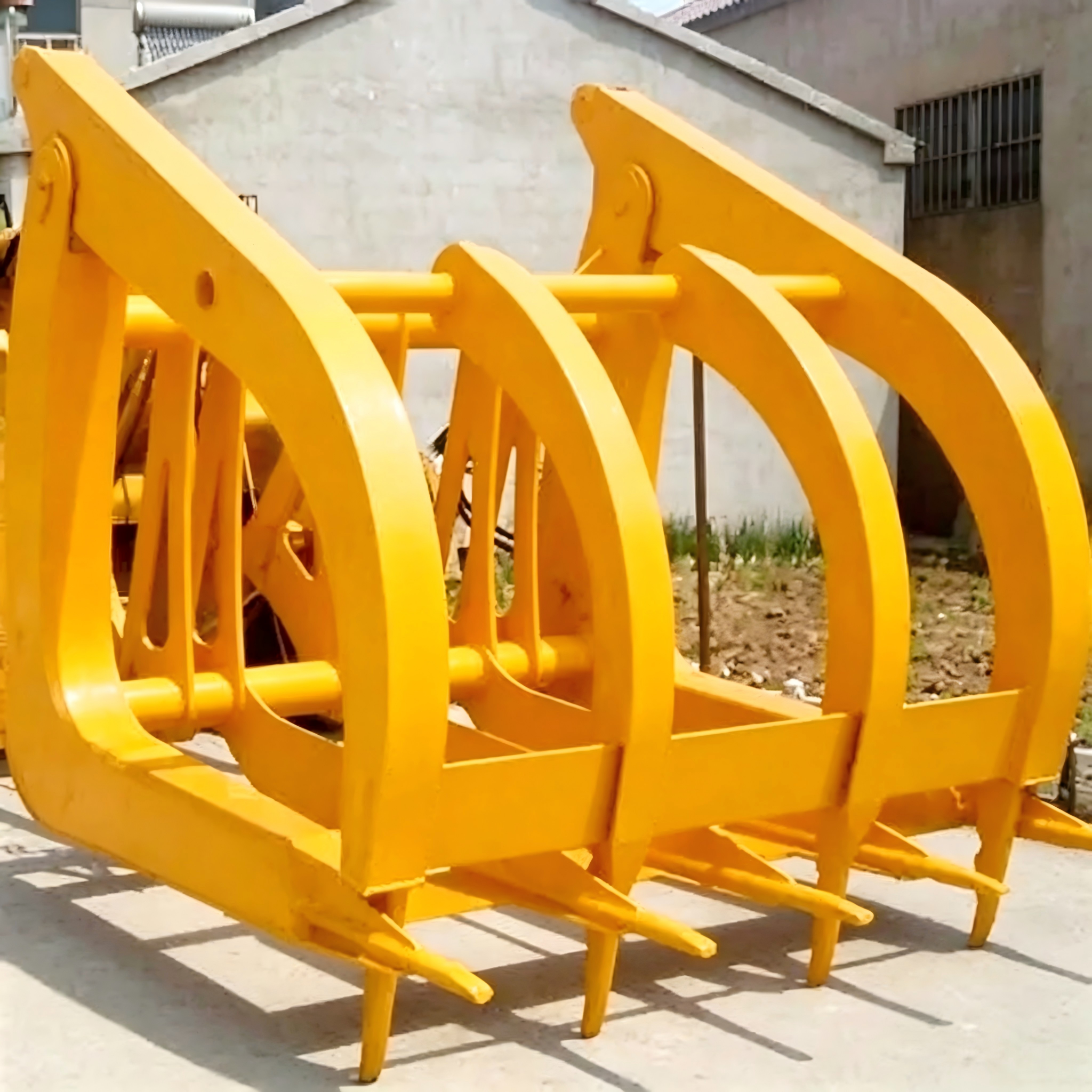 Agricultural attachment